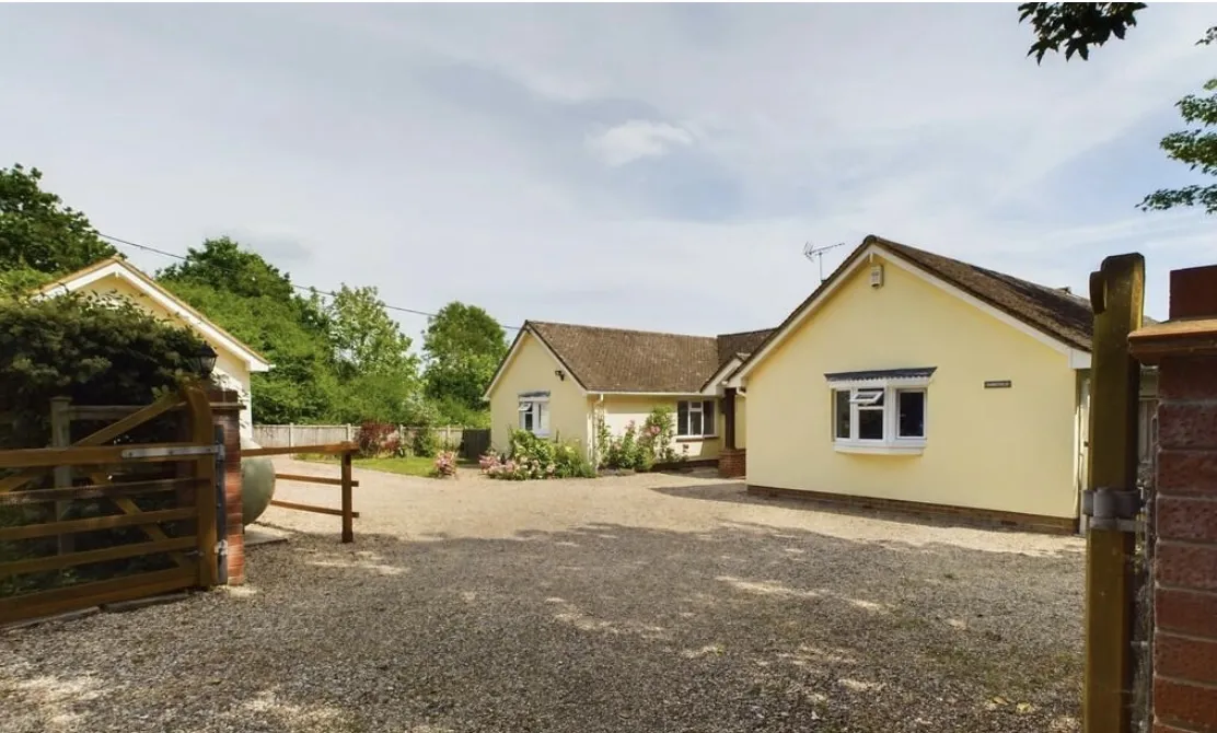 Gay Bowers Road, Danbury, CM3 4JQ, photo 22