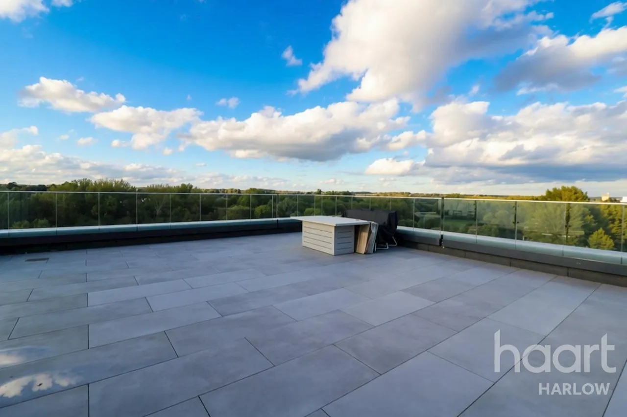 Godfrey House, CM20, photo 8