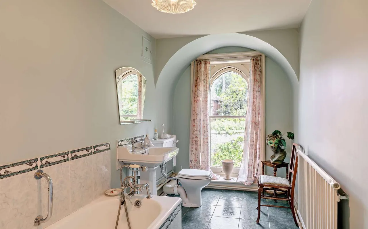 Llanfair Caereinion, Welshpool, SY21, photo 18