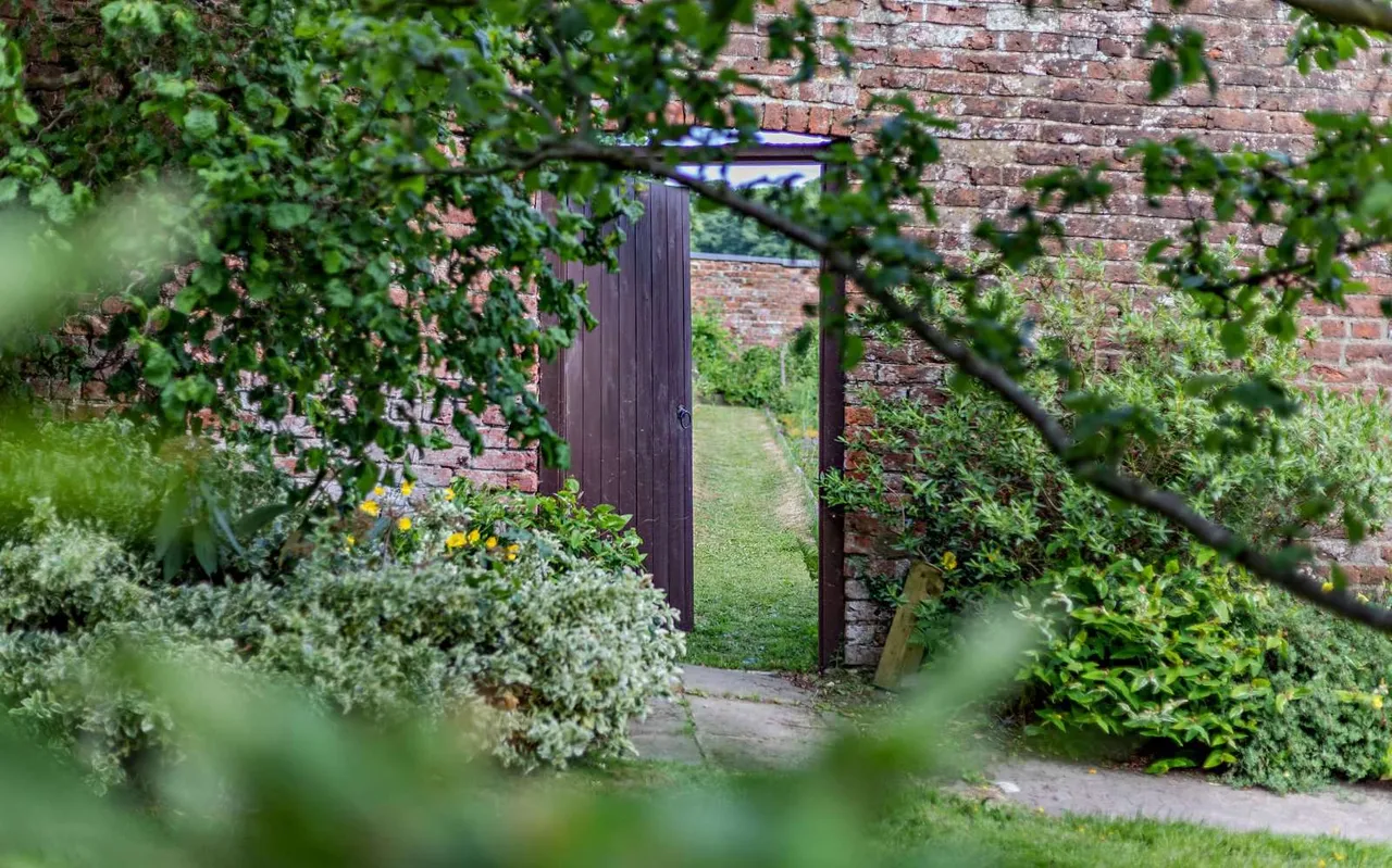 Llanfair Caereinion, Welshpool, SY21, photo 31