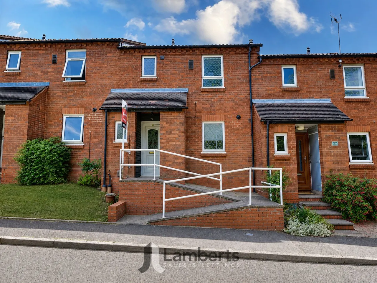 3 bed house for sale — 24 Mill Street, Redditch