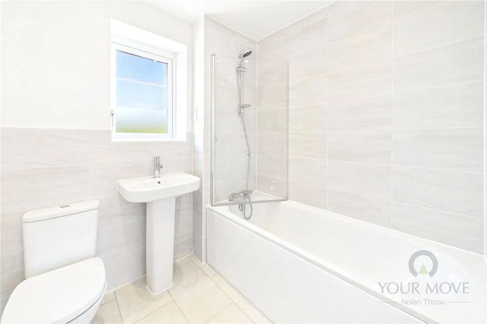 Sutton Drive, Kettering, NN16, photo 13
