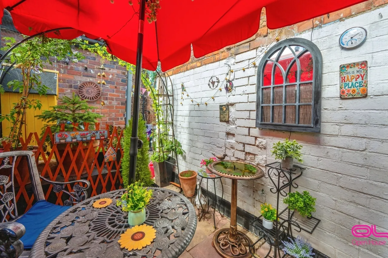 Tamworth Road, Amington, Tamworth, Staffordshire, B77, photo 19