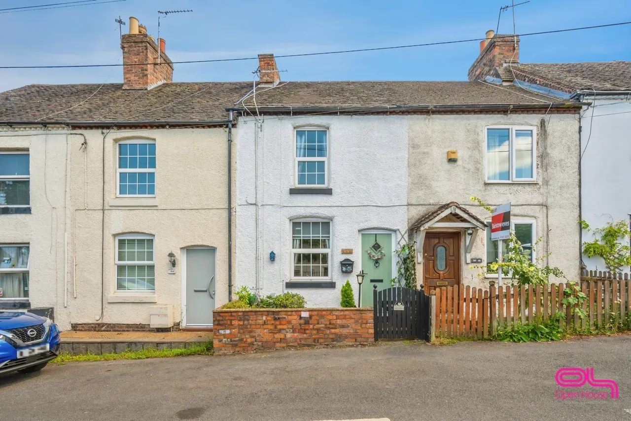2 bed house for sale — Tamworth Road, Amington, Tamworth, Staffordshire, B77
