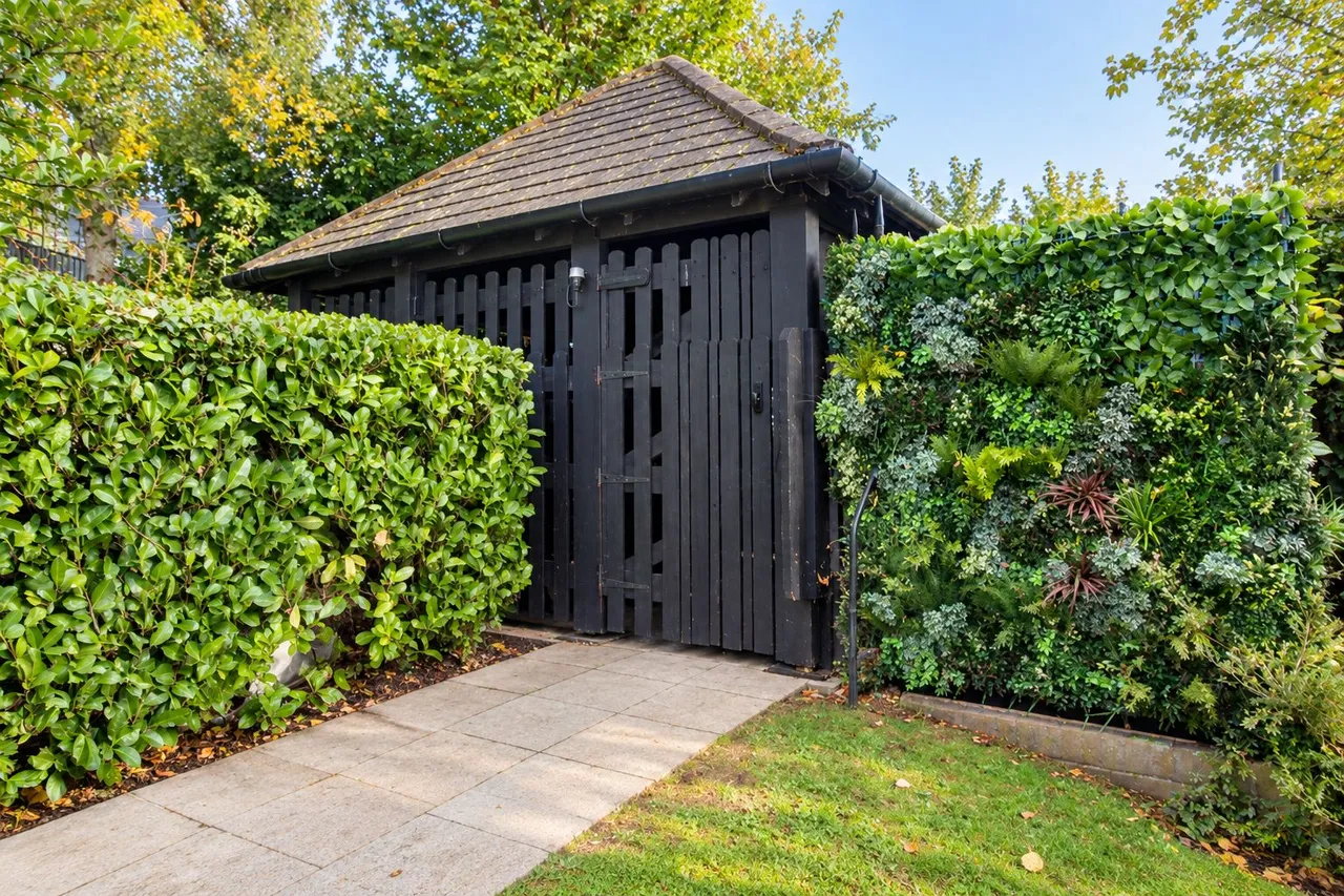 Millpond Place, Carshalton, photo 18