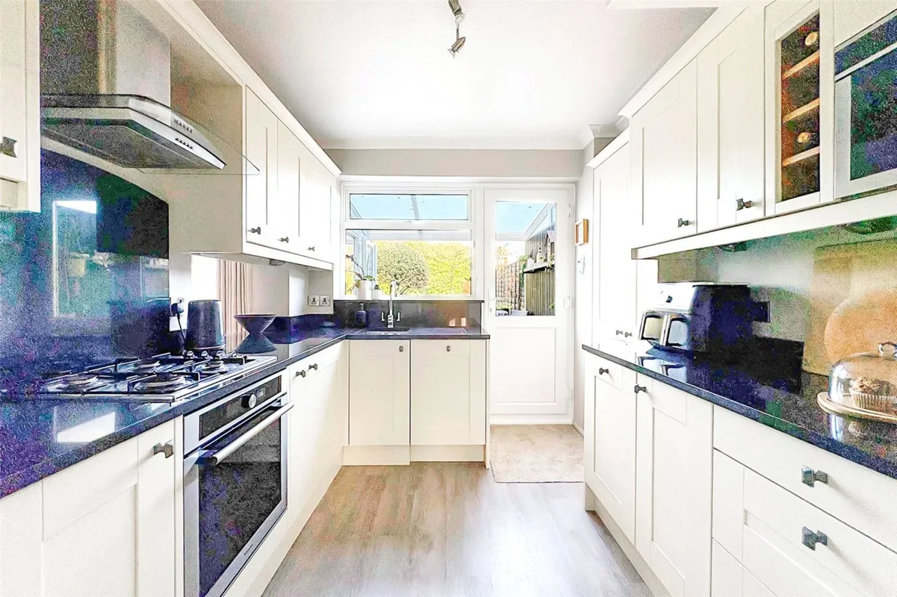 East Preston, BN16, photo 3