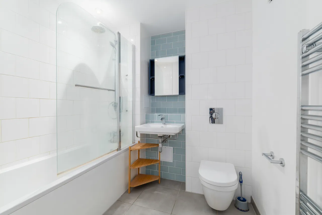 Terry Spinks Place, London, E16, photo 8