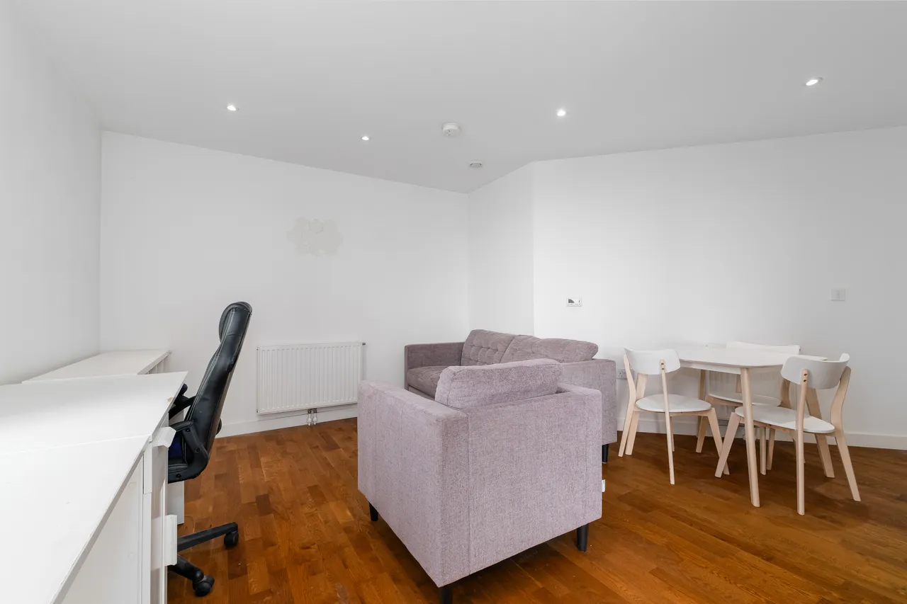 Terry Spinks Place, London, E16, photo 11