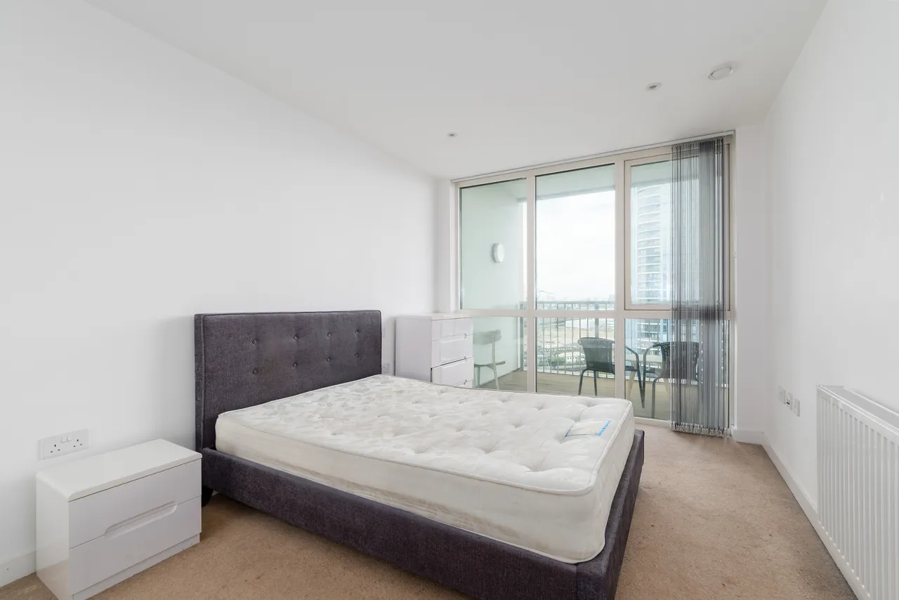 Terry Spinks Place, London, E16, photo 6