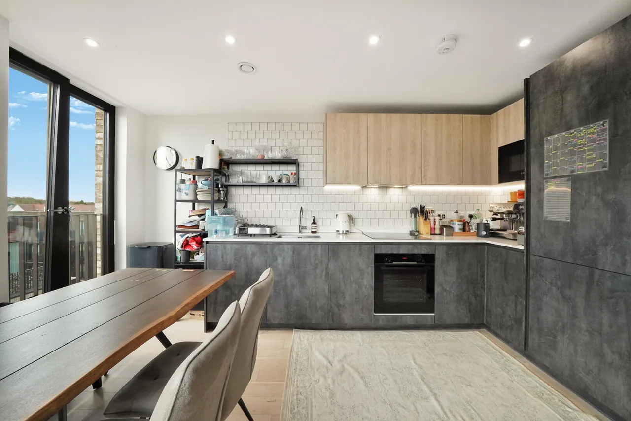 Bartram House, Maurice Brown Avenue, NW7 1SN, photo 3