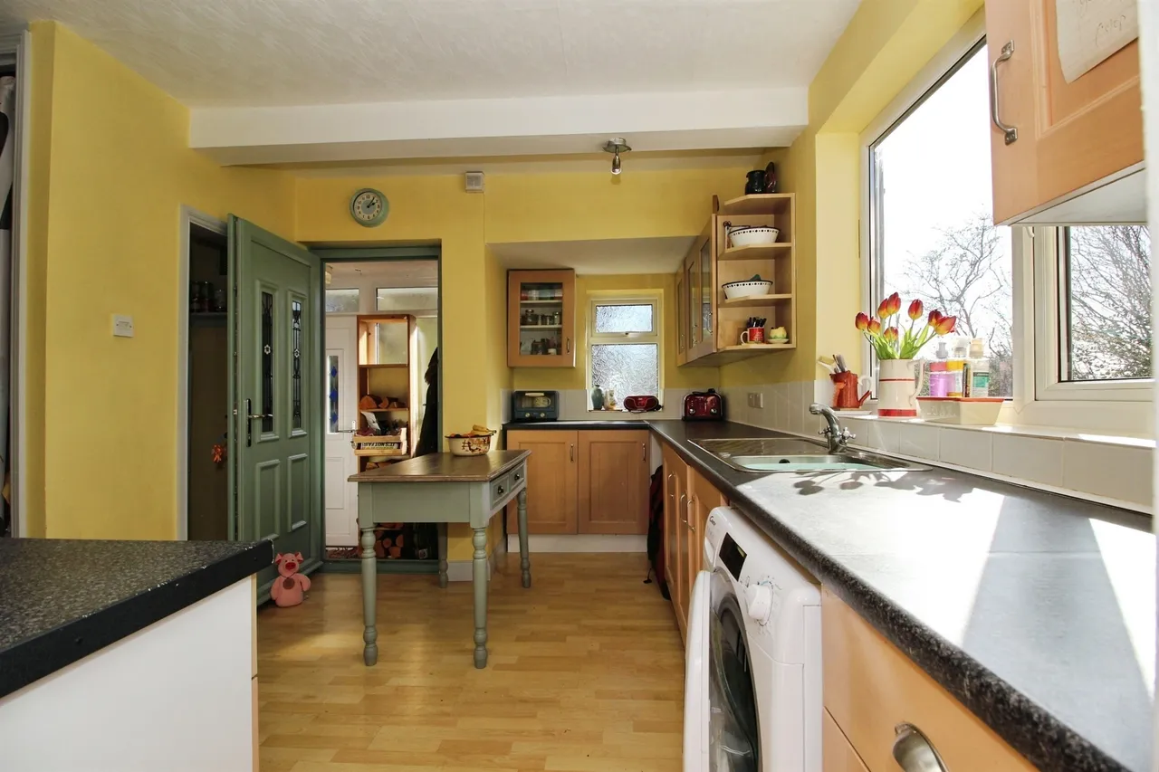 Queenswood Close, Leeds, photo 4