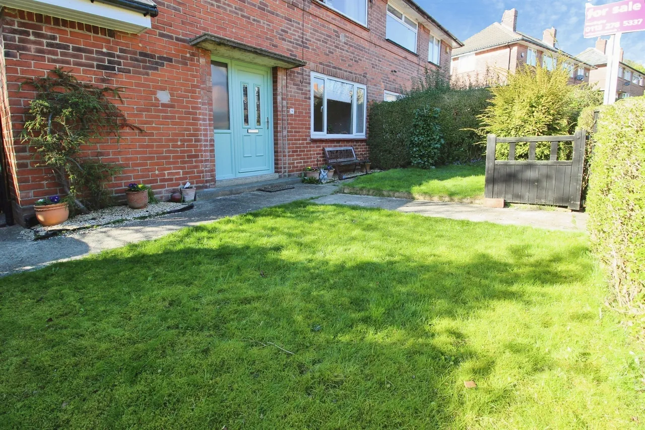 Queenswood Close, Leeds, photo 10