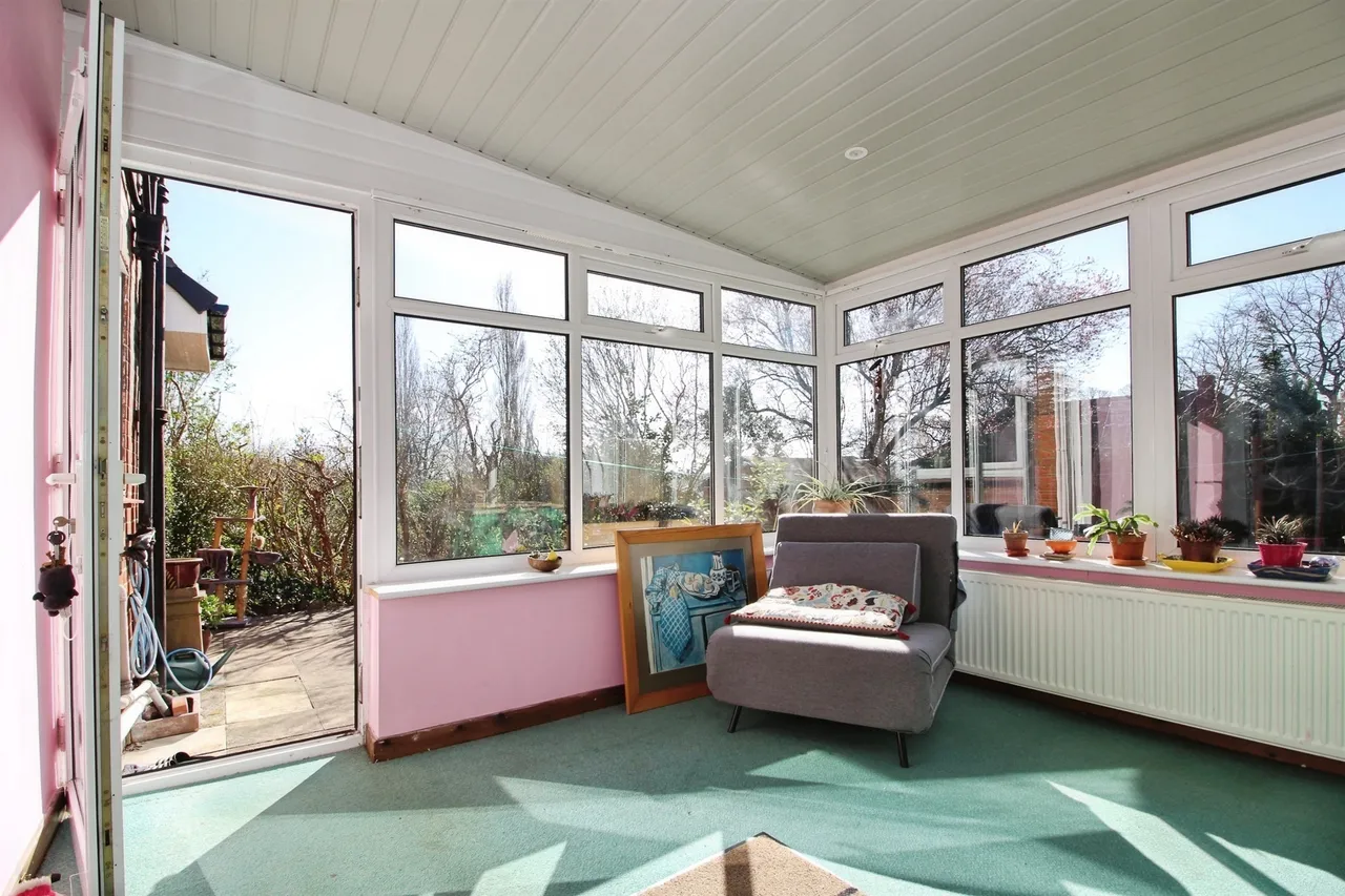 Queenswood Close, Leeds, photo 3