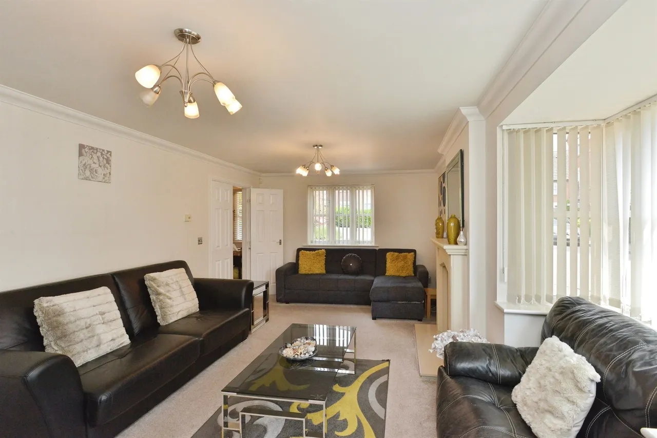 Stonebridge Grove, Monkston Park, Milton Keynes, photo 11
