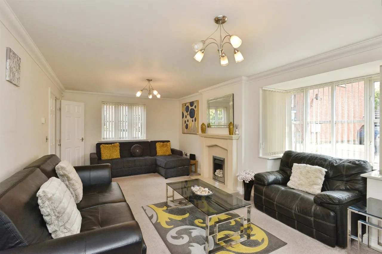 Stonebridge Grove, Monkston Park, Milton Keynes, photo 10
