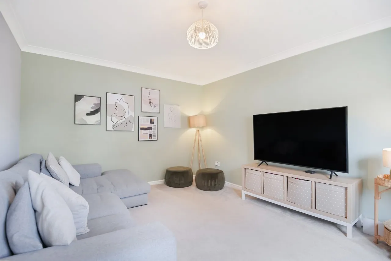 Gatehead Drive, Bishopton, PA7, photo 5