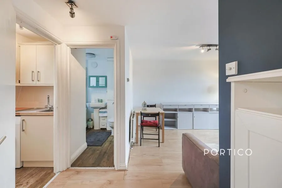 Askew Crescent, London, W12, photo 10