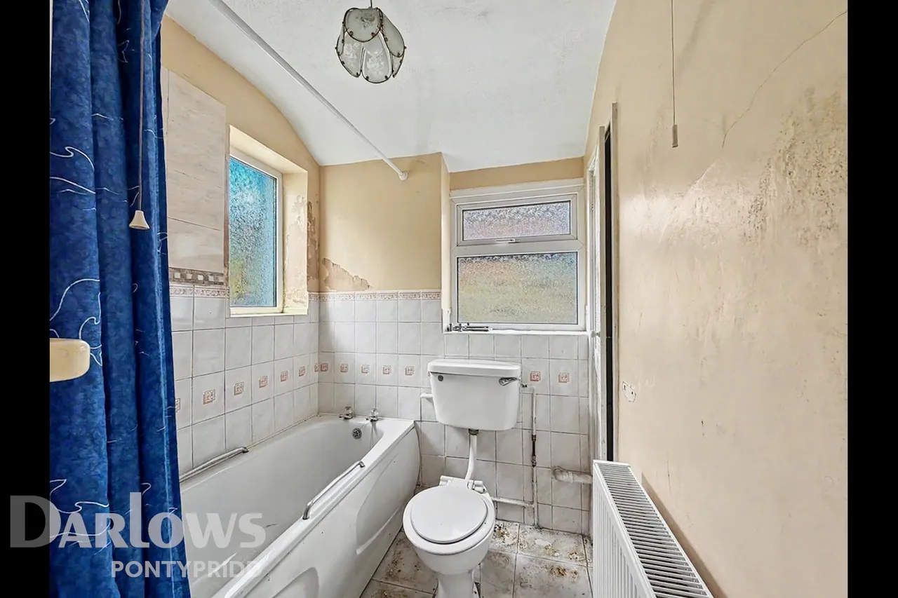 Crawshay Street, Pontypridd, photo 9