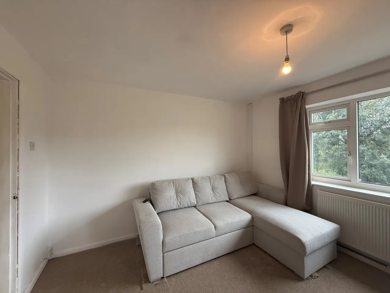 2 bed flat to rent — Yewdale Crescent, CV2
