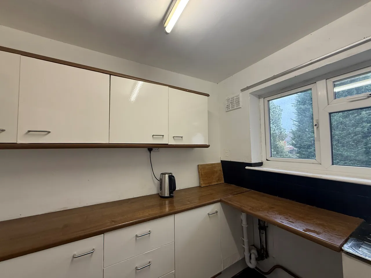 Yewdale Crescent, CV2, photo 4