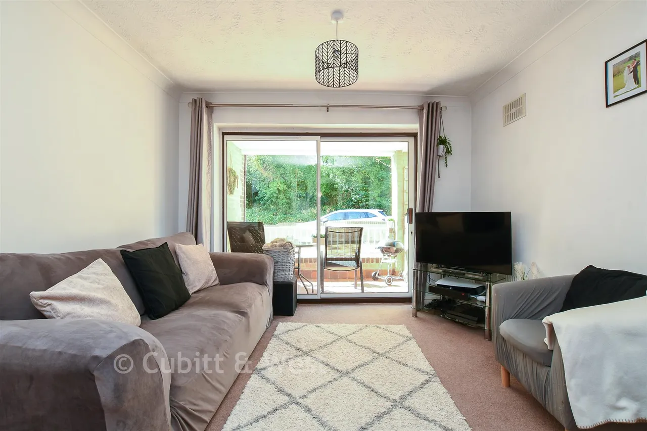 Elm Road, Redhill, RH1, photo 4