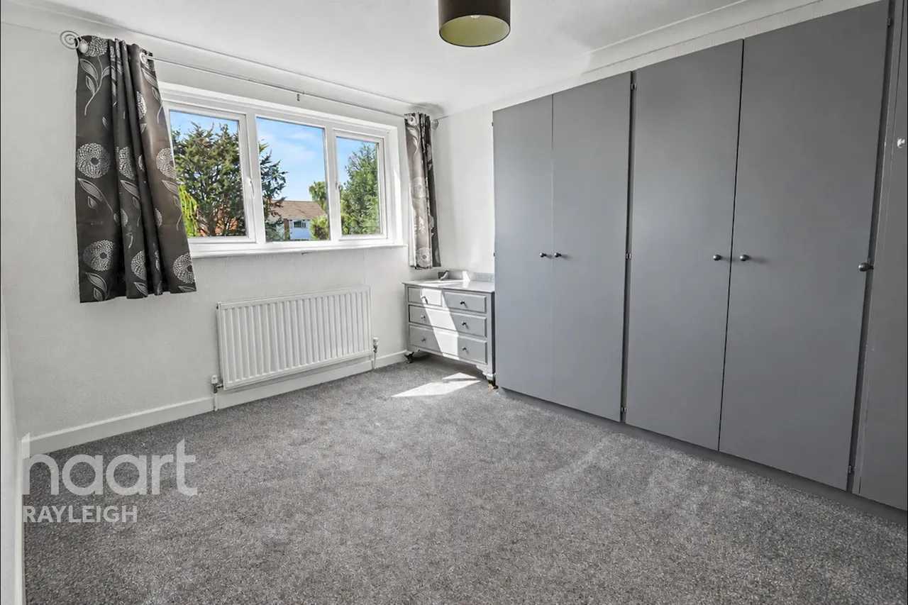 Avondale Road, Rayleigh, SS6, photo 10