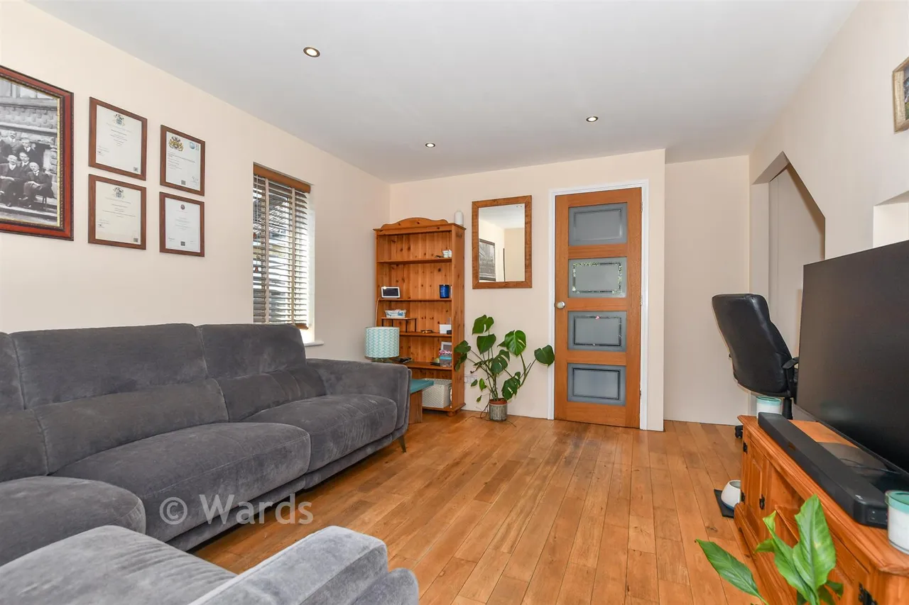 Burdens, Headcorn, TN27, photo 4