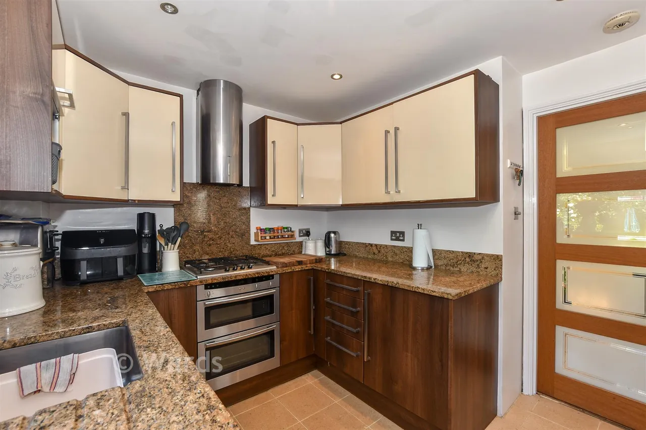 Burdens, Headcorn, TN27, photo 13
