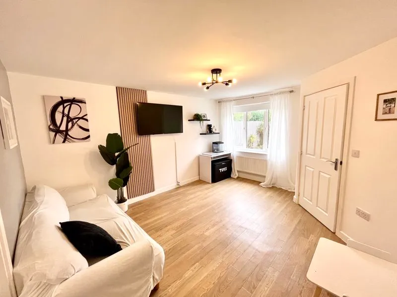 Dukeminster Road, Dunstable LU5 4FF, photo 4