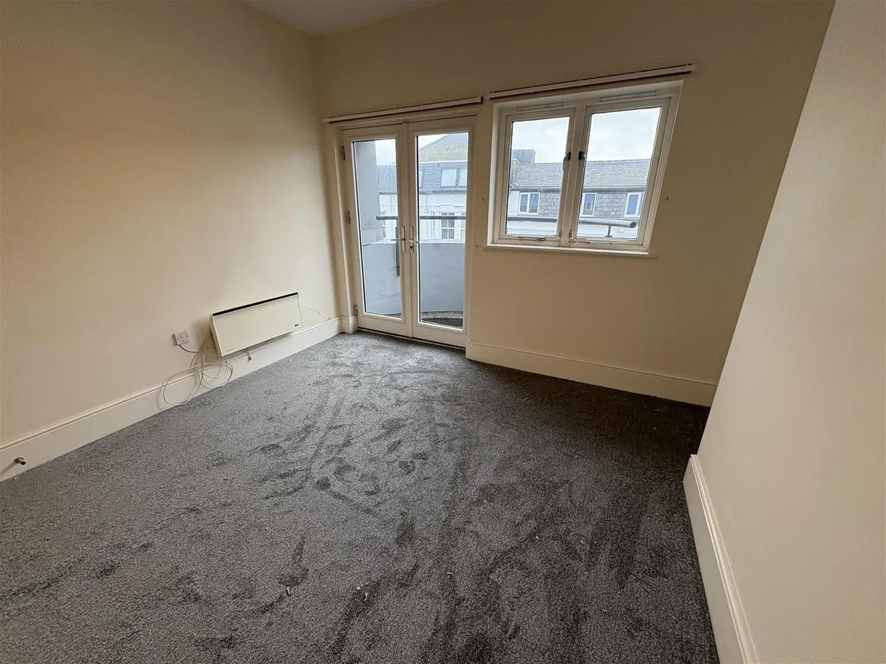 16-17 Blenheim Terrace, Scarborough, North Yorkshire YO12 7HF, photo 4
