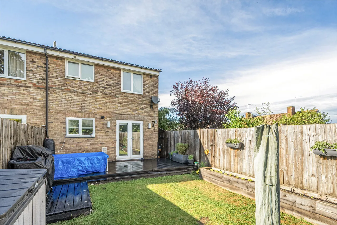 Hillview, Saunderton, HP14, photo 8