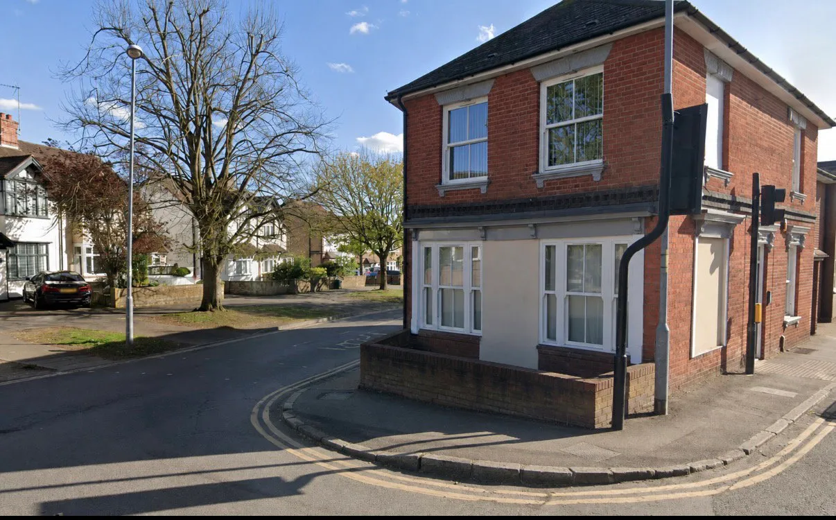 2 bed flat for sale, Wing Road, Leighton Buzzard, LU7