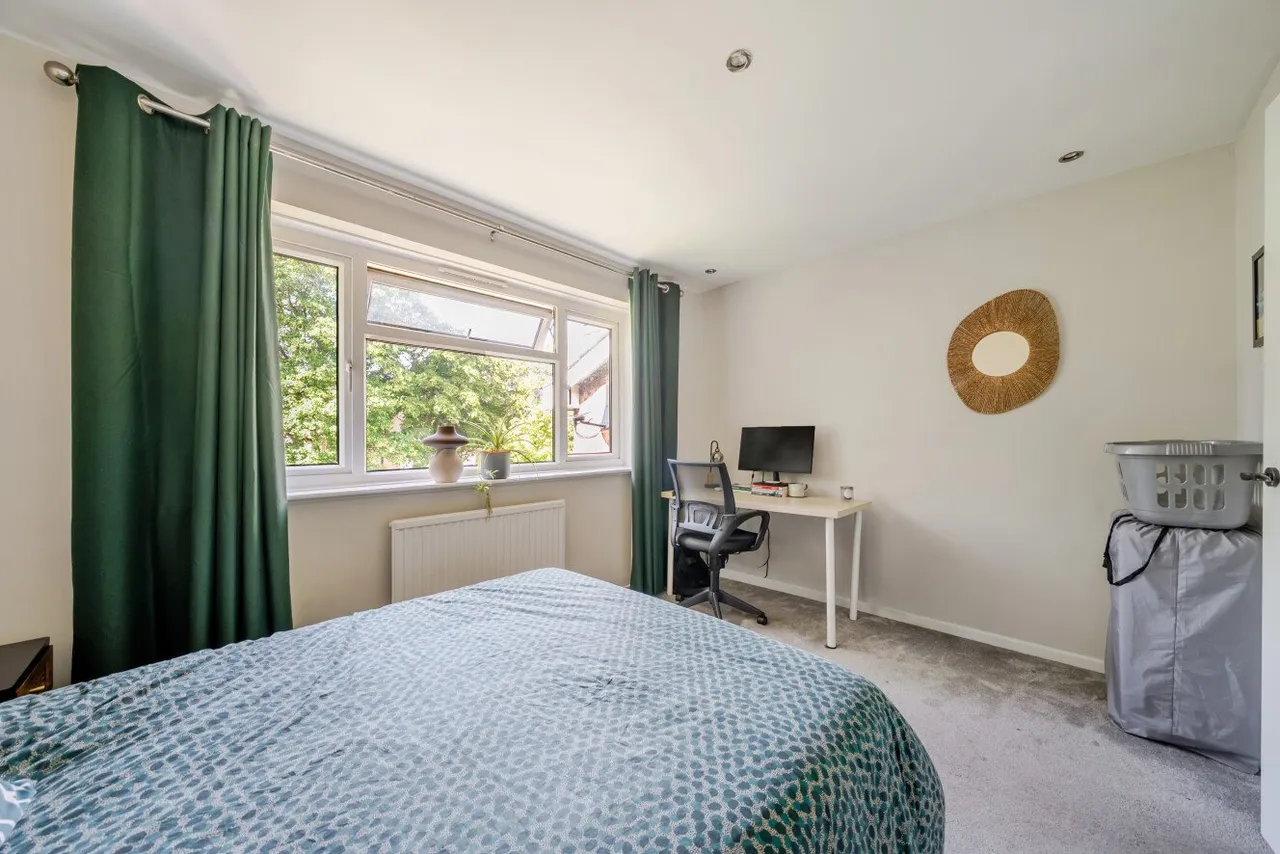 Ravensdale Gardens, Upper Norwood, SE19, photo 17