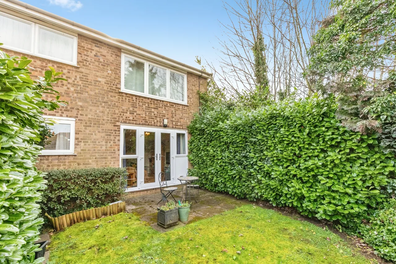 1 bed flat for sale — The Rise, Northampton
