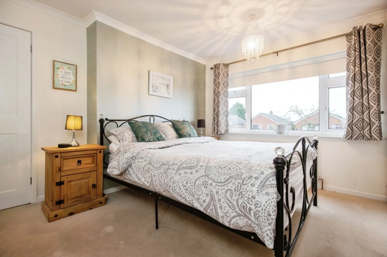Castle Donington, Derby, photo 12