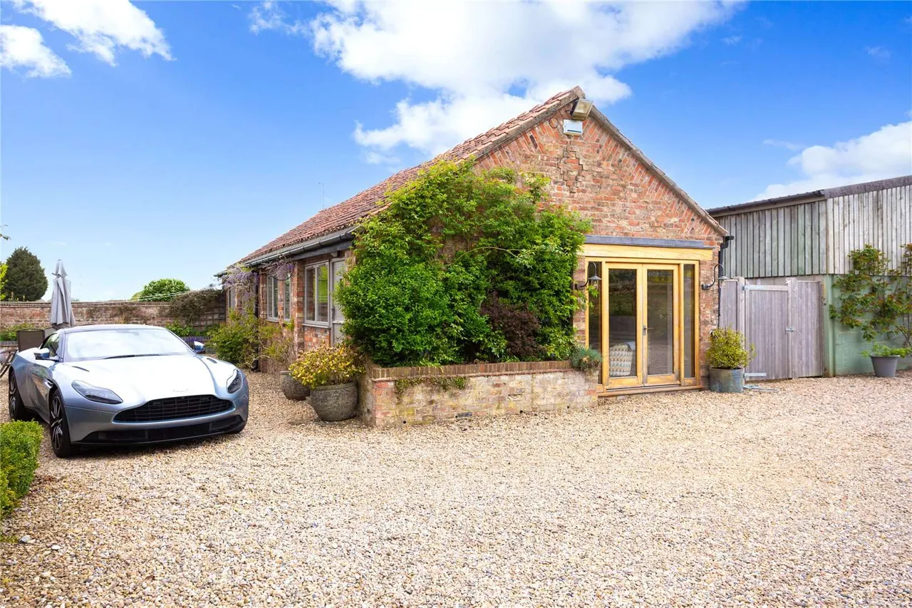 Easingwold Road, Stillington, YO61, photo 15