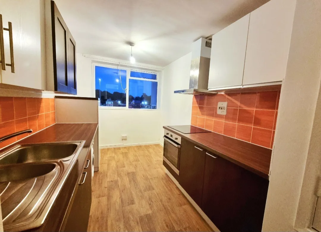 1 bed flat to rent — Eastgate