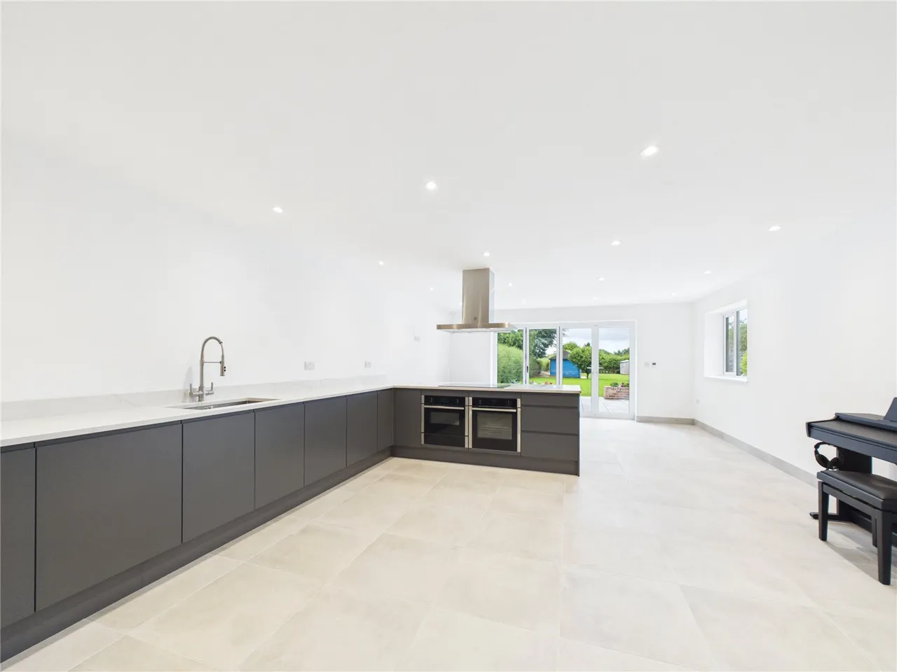 Mill Road, Bergh Apton, Norwich, Norfolk, NR15 1BQ, photo 3