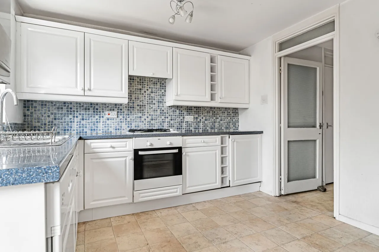 Hawkins Close, Harrow, HA1, photo 2