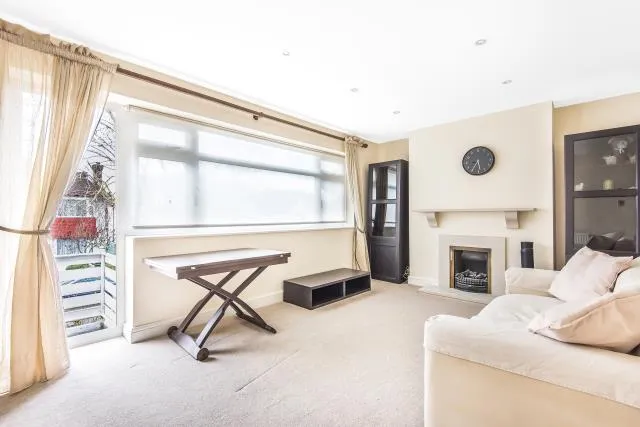 Orchard Avenue, London, N3, photo 3