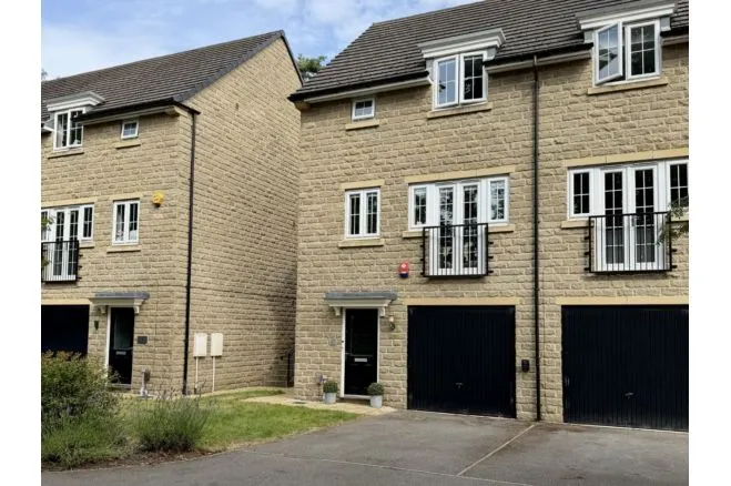 Bluebell Drive, Bradford, BD12, photo 23