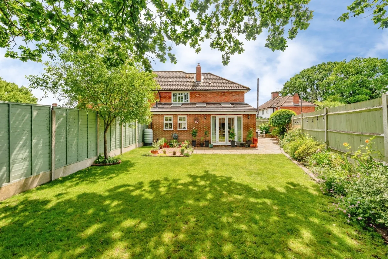 West Way, Crawley, RH10, photo 15