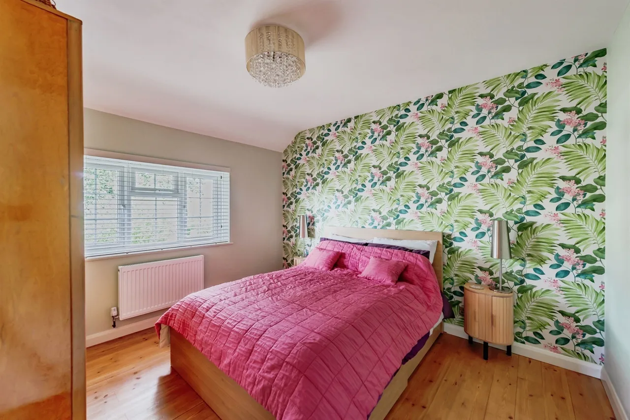 West Way, Crawley, RH10, photo 9