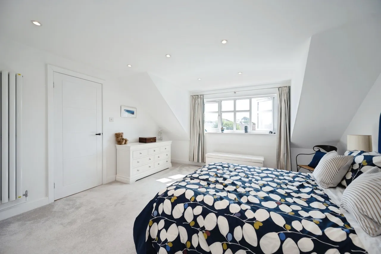 Bound Lane, Hayling Island, PO11, photo 6