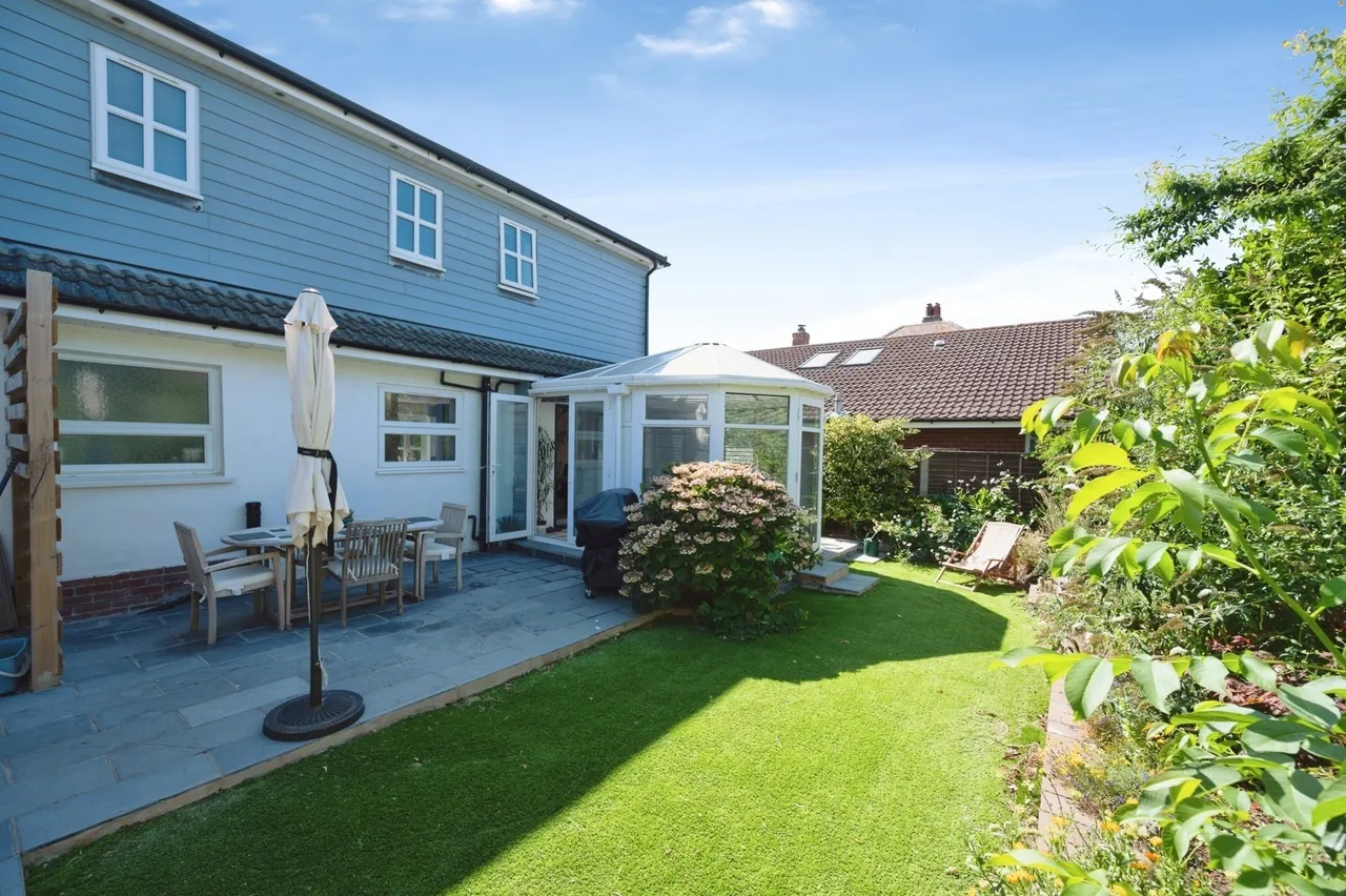 Bound Lane, Hayling Island, PO11, photo 13
