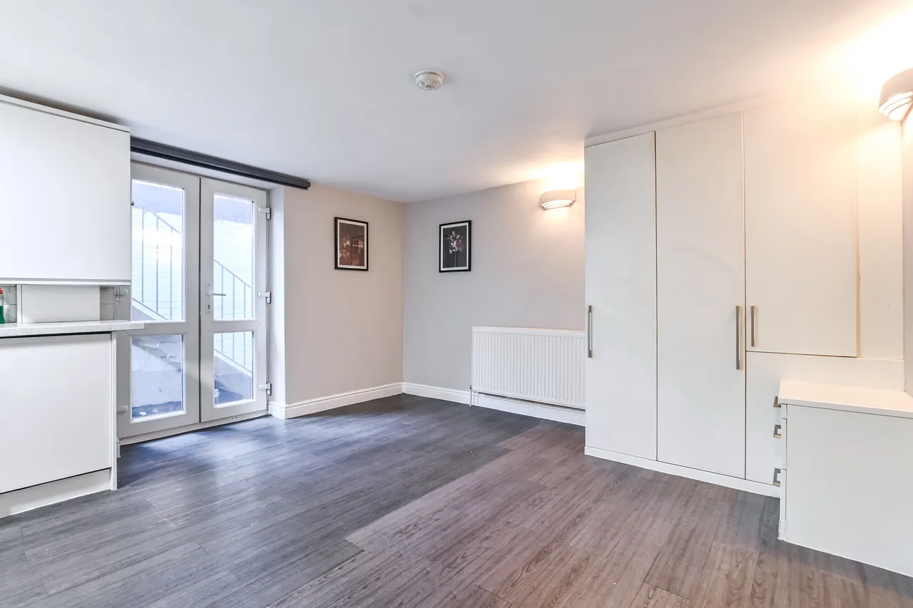 Basement Flat 1, 344 Caledonian Road, photo 5