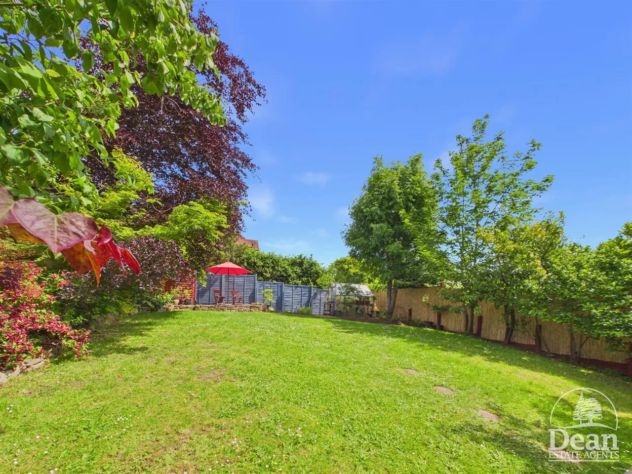 The Hawthorns, Lydney, photo 20