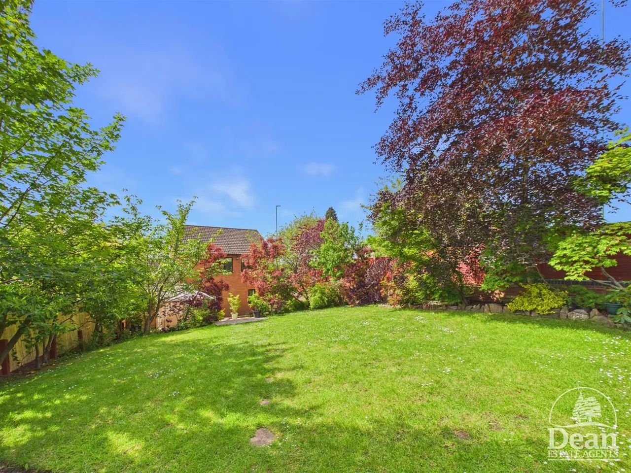 The Hawthorns, Lydney, photo 22