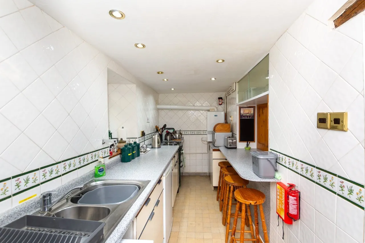 Cwlach Street, Llandudno, LL30, photo 8
