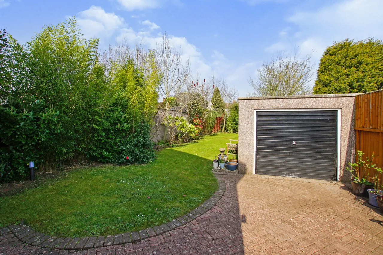 The Common, Bristol, BS34, photo 15